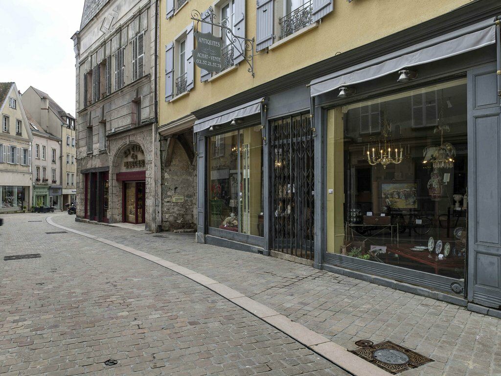 Mercure Chartres Cathedrale Eksteriør bilde