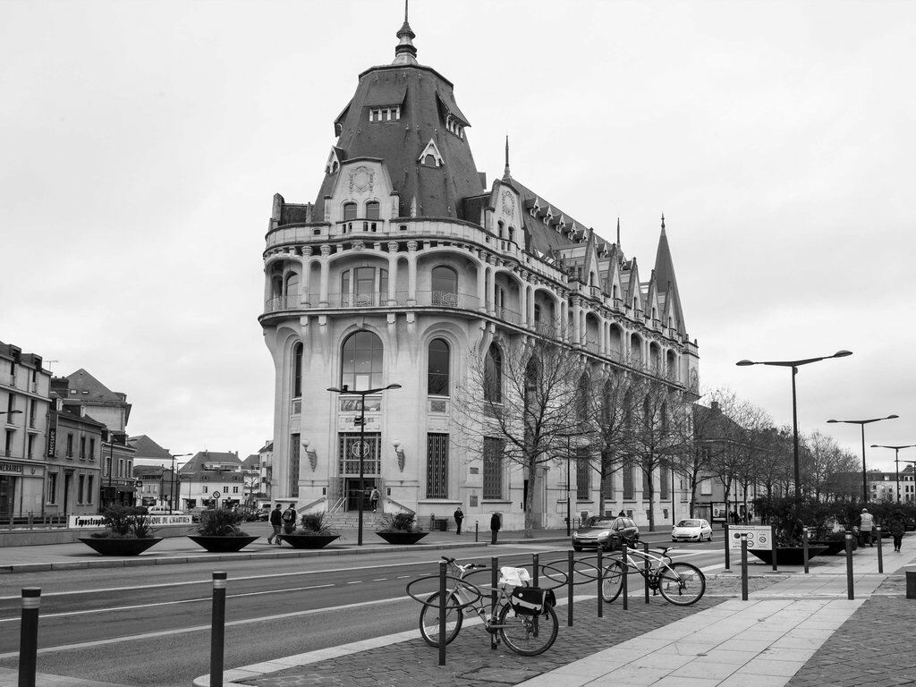 Mercure Chartres Cathedrale Eksteriør bilde